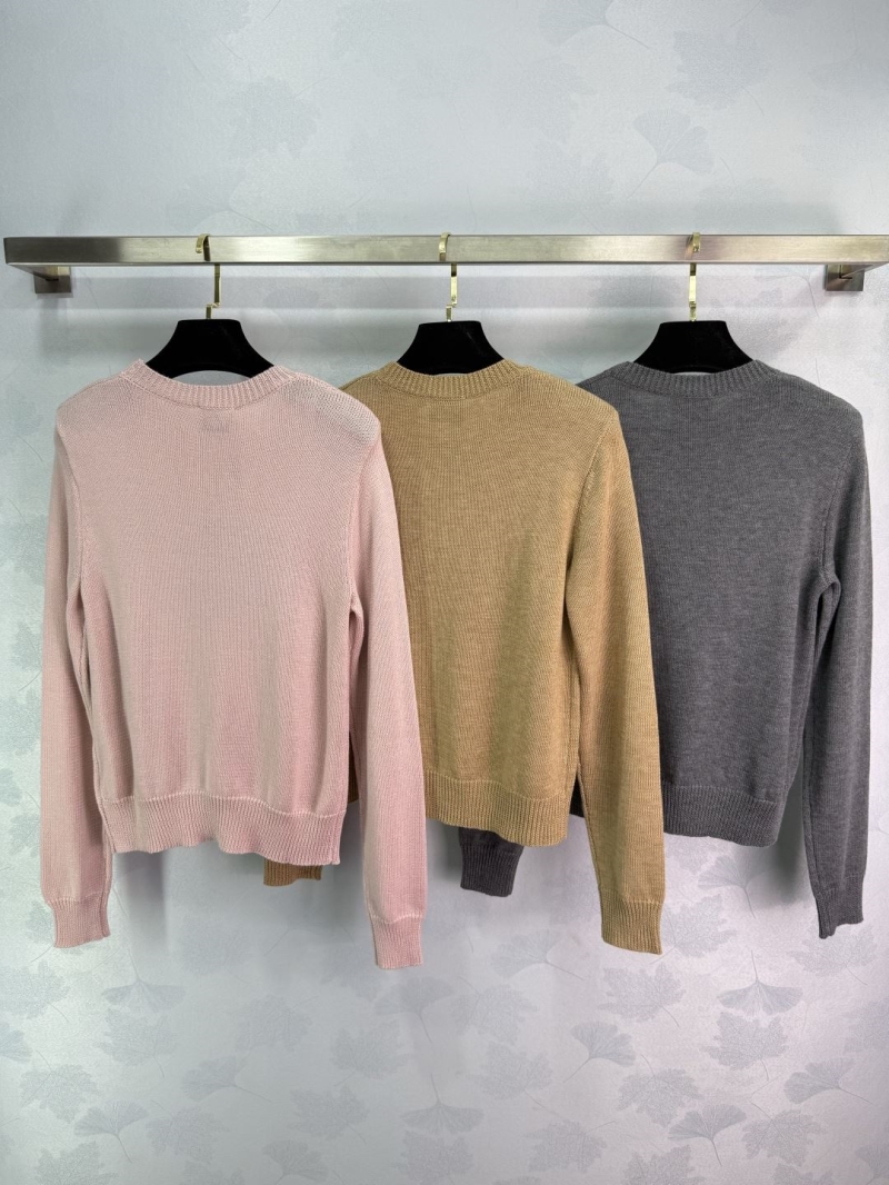 Bv*b*rry sweater